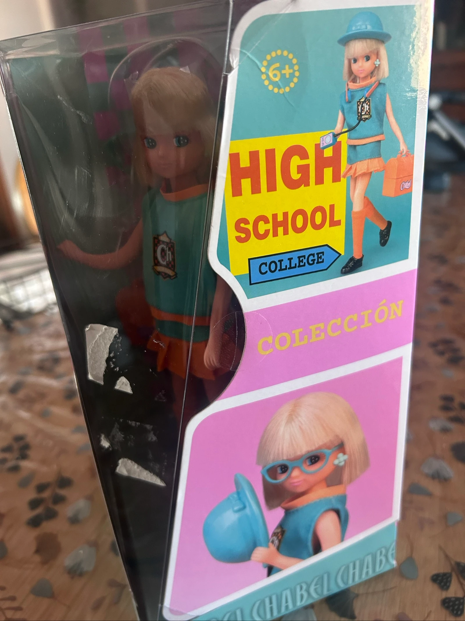 Boneca Chabel High School – photo 2